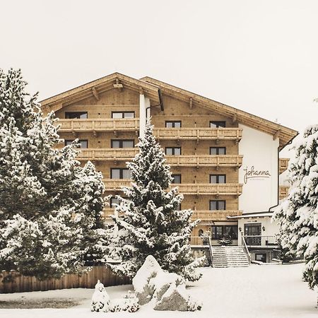 Hotel Johanna Mitten Im Oetztal 엄하우젠 외부 사진