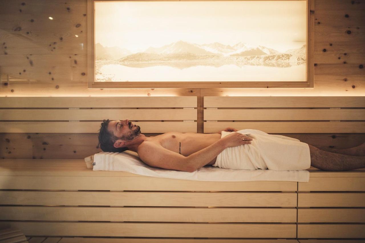 Hotel Johanna Mitten Im Oetztal 엄하우젠 외부 사진
