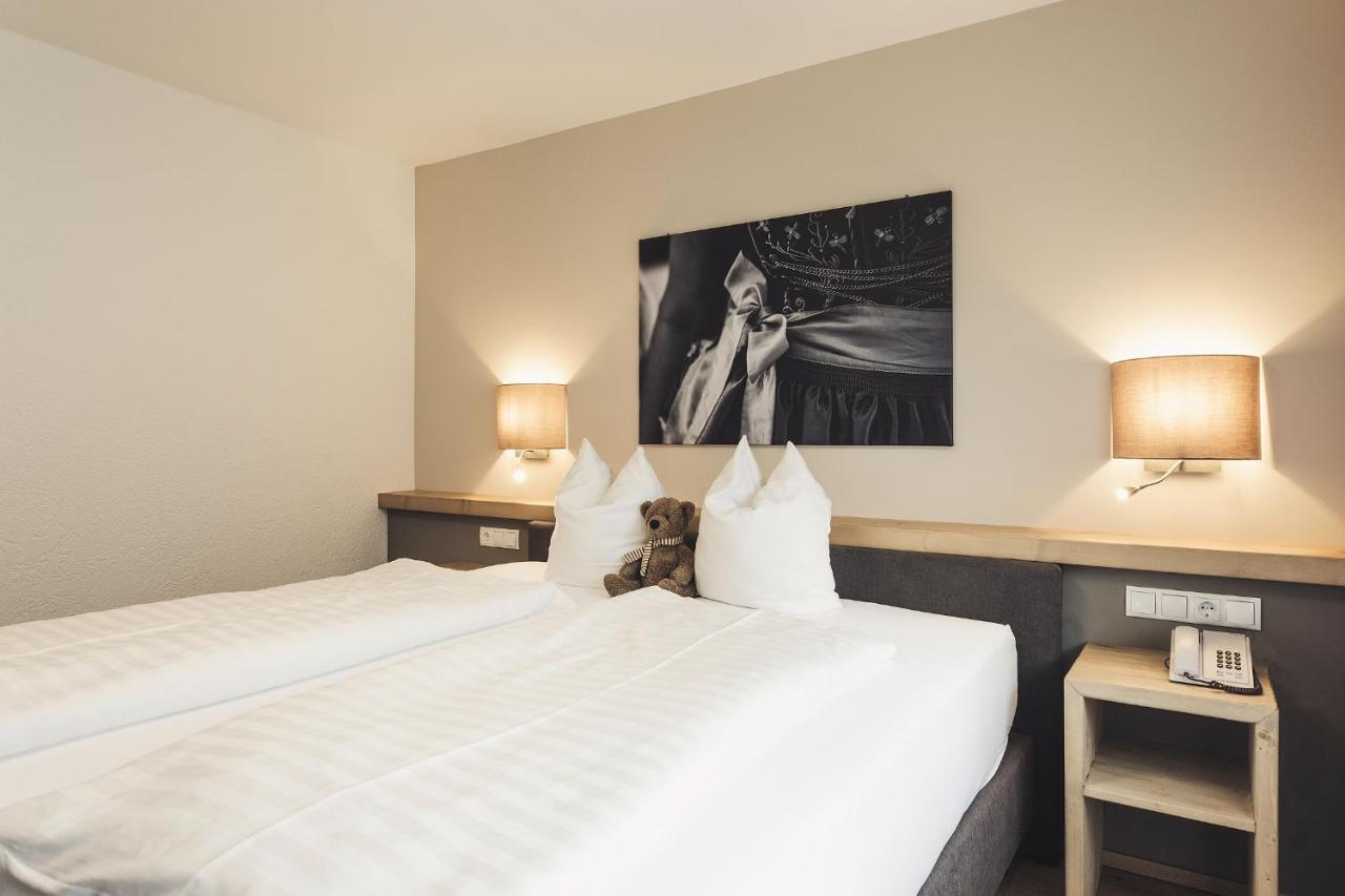 Hotel Johanna Mitten Im Oetztal 엄하우젠 외부 사진
