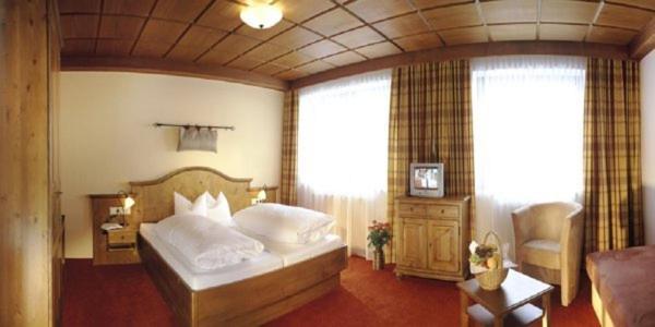 Hotel Johanna Mitten Im Oetztal 엄하우젠 외부 사진