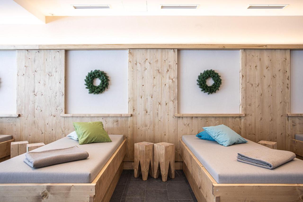 Hotel Johanna Mitten Im Oetztal 엄하우젠 외부 사진