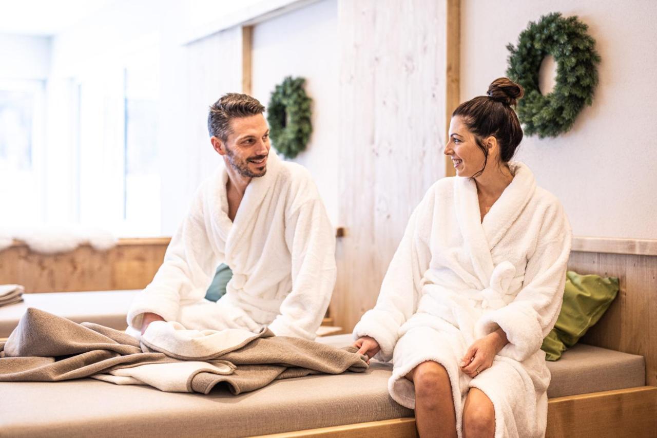 Hotel Johanna Mitten Im Oetztal 엄하우젠 외부 사진